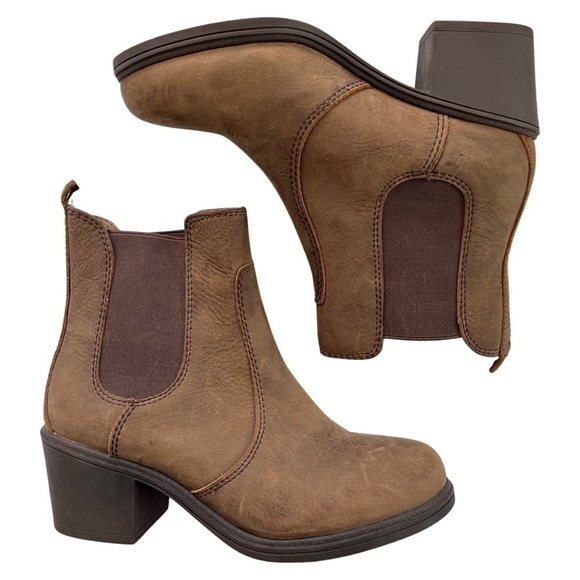 Kodiak Canada’s Waterproof Heeled Chelsea Boot Size 9 Brown Leather Pull On - Picture 1 of 11
